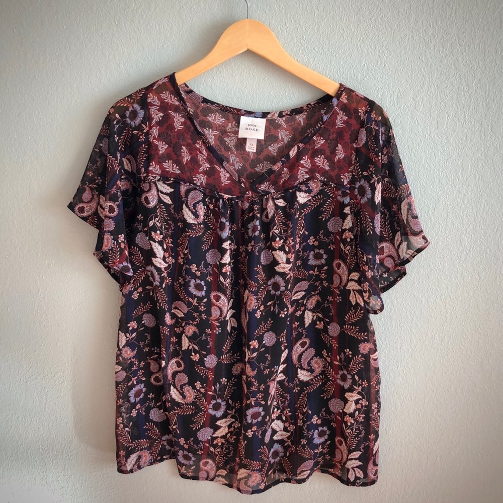 Knox Rose Flowy Blouse